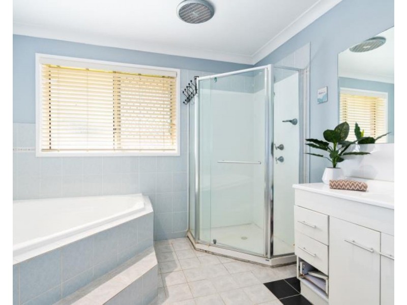 9 Terry Road, Box Hill NSW 2765